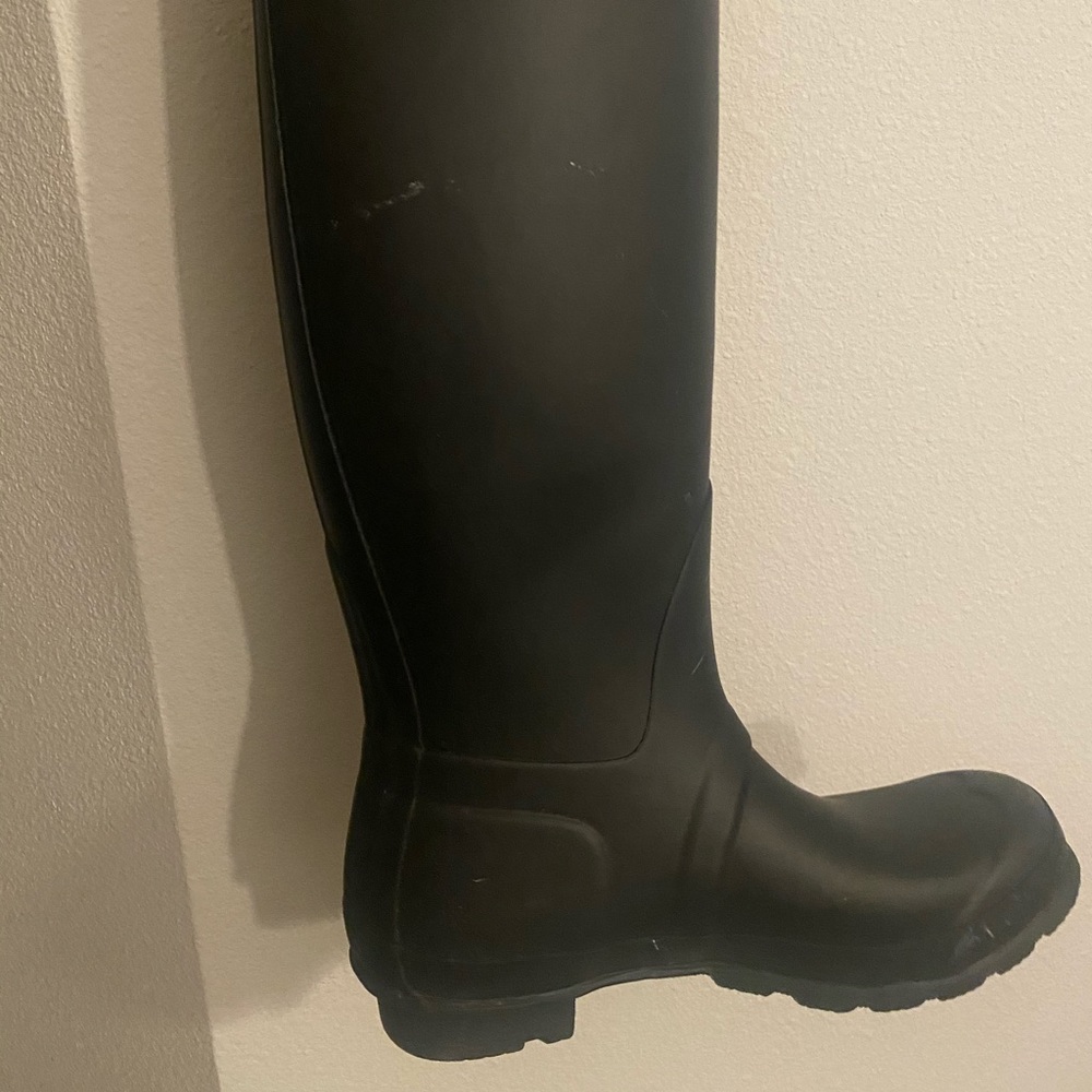 matte black hunter boots